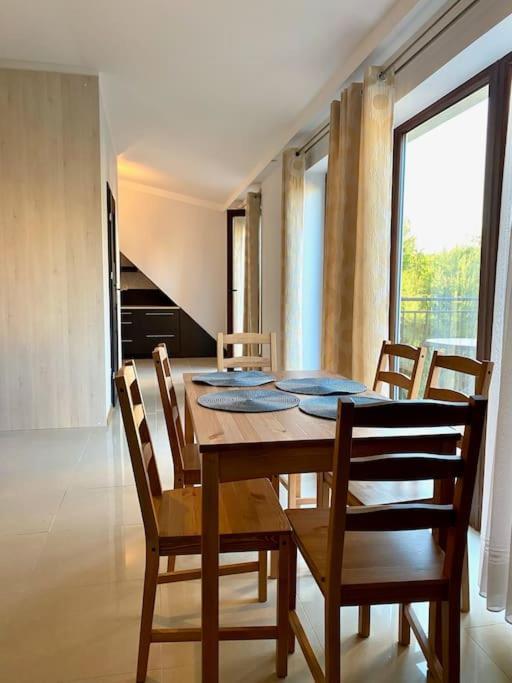 Piekny Apartament Z Widokiem Na Jezioro Niegocin Apartment Giżycko Exterior foto